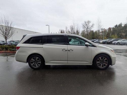 2016 Honda Odyssey Touring Elite