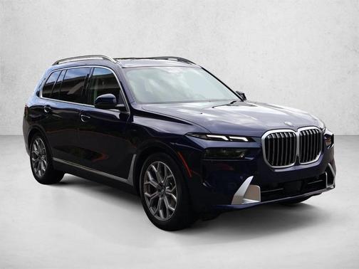 Tanzanite Blue II Metallic 2023 BMW X7 xDrive40i