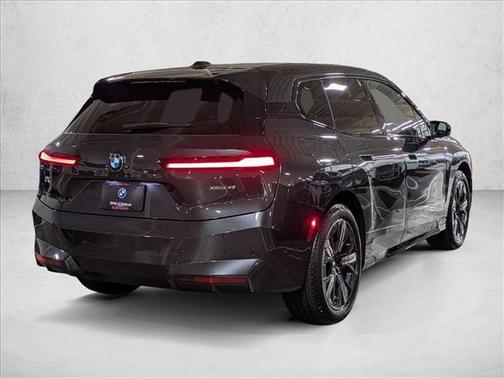 2026 BMW iX xDrive45