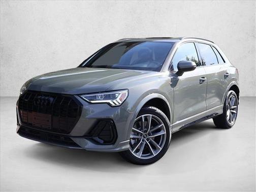 Chronos Gray Metallic 2024 Audi Q3 45 S line Premium