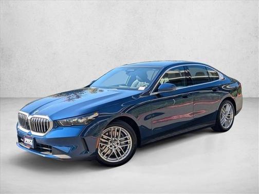 2025 BMW 540 i xDrive