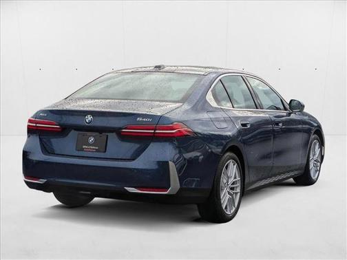 2025 BMW 540 i xDrive