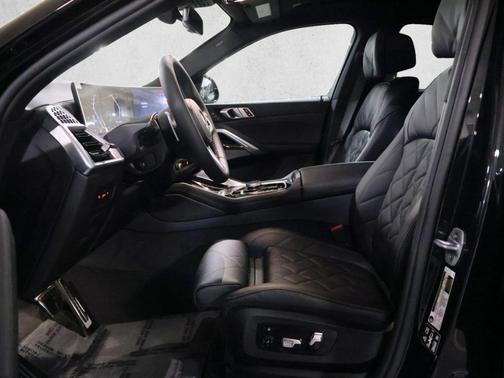 Black Sapphire Metallic 2027 BMW X6 xDrive40i