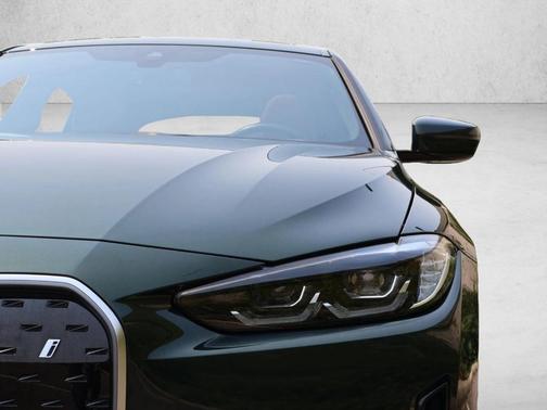 San Remo Green Metallic 2023 BMW i4 Gran Coupe eDrive35