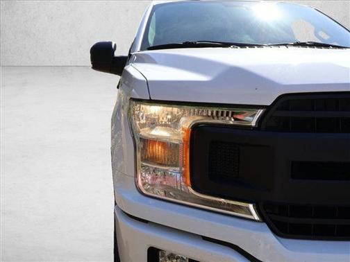 Oxford White 2019 Ford F-150 XL
