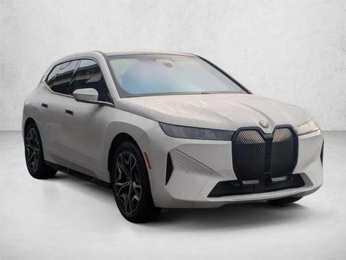 Alpine White 2026 BMW iX xDrive60