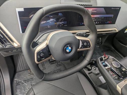 2026 BMW iX xDrive60