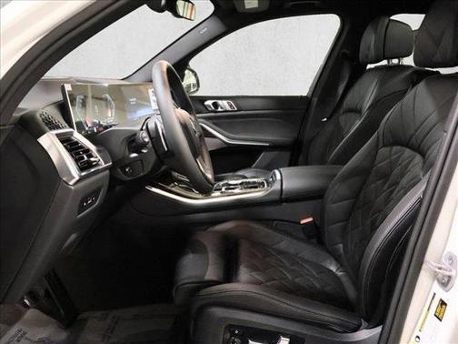Alpine White 2026 BMW X5 PHEV xDrive50e