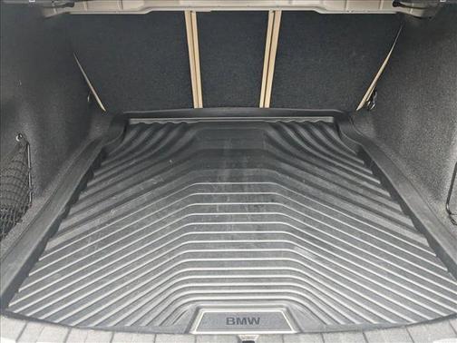 2019 BMW 330 i xDrive