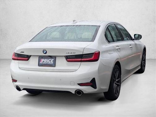 2019 BMW 330 i xDrive