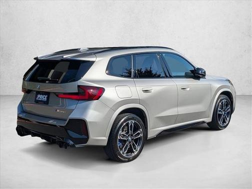 2025 BMW X1 M35i