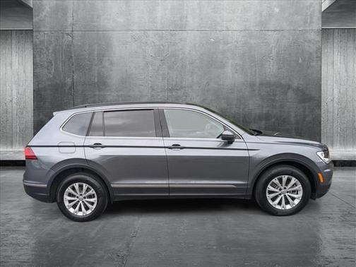 2018 Volkswagen Tiguan 2.0T SE