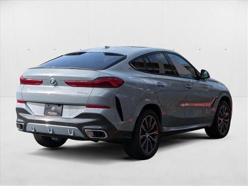 2025 BMW X6 xDrive40i