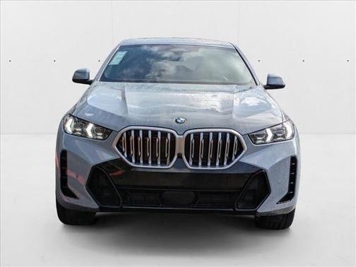 2025 BMW X6 xDrive40i