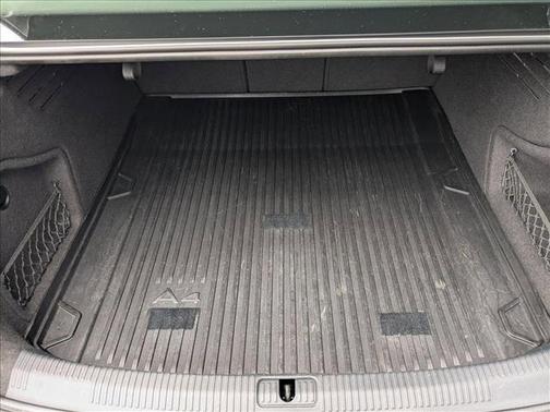 2017 Audi A4 2.0T Prestige