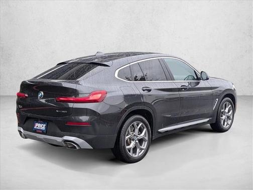2023 BMW X4 xDrive30i