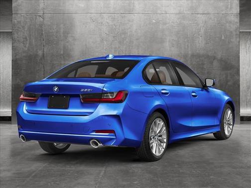 2025 BMW 330 i xDrive