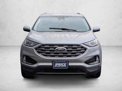 Iconic Silver Metallic 2020 Ford Edge SEL