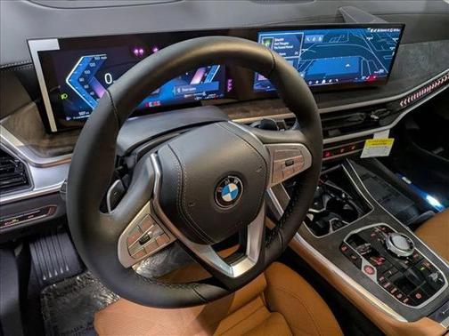 Sparkling 2026 BMW X7 xDrive40i