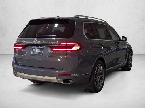 Sparkling 2026 BMW X7 xDrive40i