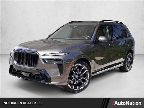 Manhattan Green Metallic 2027 BMW X7 xDrive40i