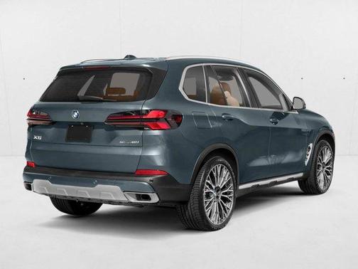 Gray Metallic 2026 BMW X5 xDrive40i
