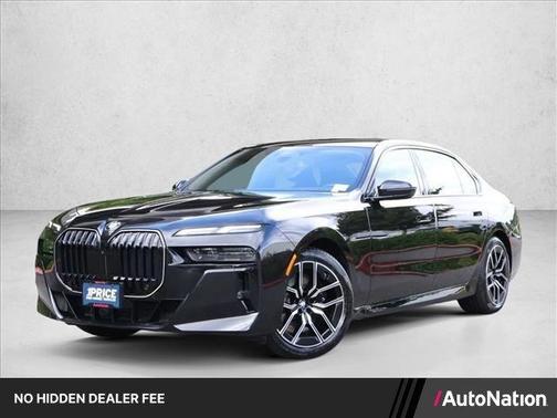 Black Sapphire Metallic 2025 BMW 740 i xDrive