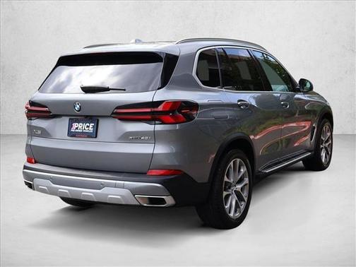 Gray 2026 BMW X5 xDrive40i