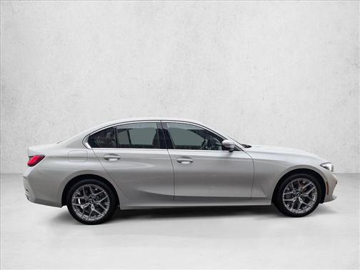 2025 BMW 330 i xDrive
