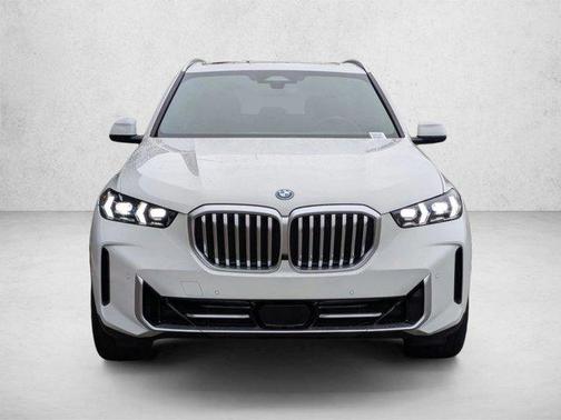 Alpine White 2026 BMW X5 PHEV xDrive50e
