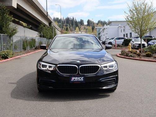 Jet Black 2020 BMW 530 i xDrive