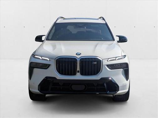 2026 BMW X7 M60i