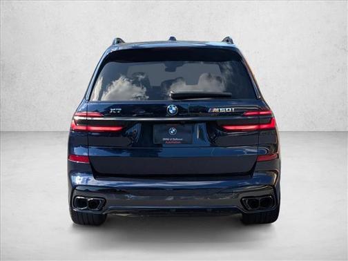 2026 BMW X7 M60i