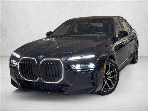 2026 BMW 750e xDrive