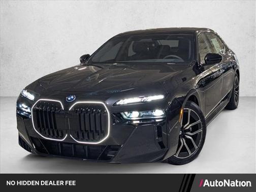 Black Sapphire Metallic 2026 BMW 750e xDrive