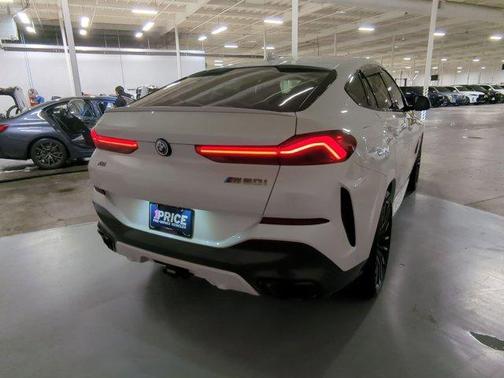 2023 BMW X6 M50i
