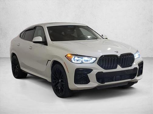 Mineral White Metallic 2023 BMW X6 M50i