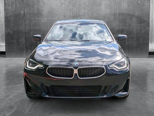 2025 BMW 230 i xDrive
