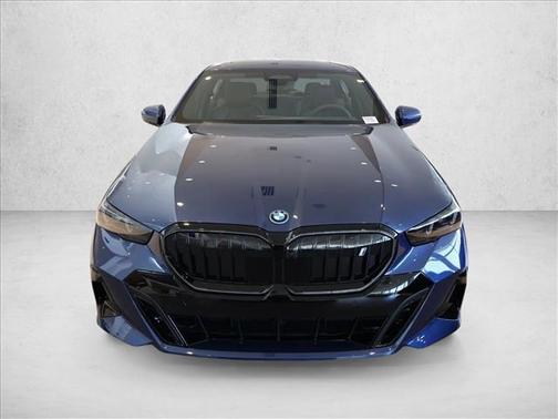 Phytonic Blue Metallic 2026 BMW i5 xDrive40