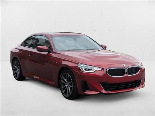 2025 BMW 230 i