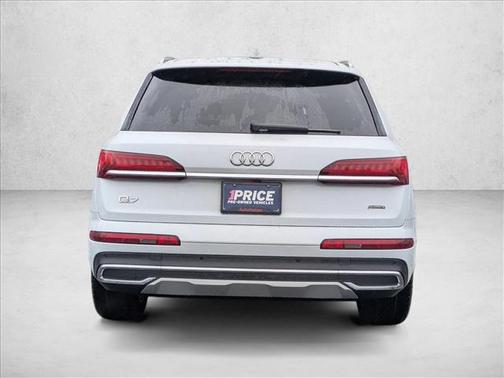 2023 Audi Q7 55 Prestige