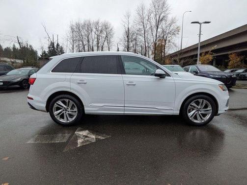 2023 Audi Q7 55 Prestige