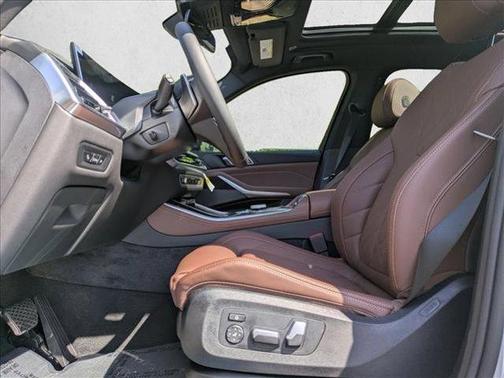 Alpine White 2026 BMW X5 PHEV xDrive50e