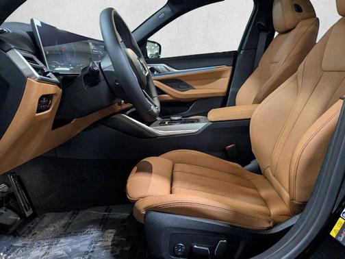 Black Sapphire Metallic 2025 BMW i4 Gran Coupe xDrive40