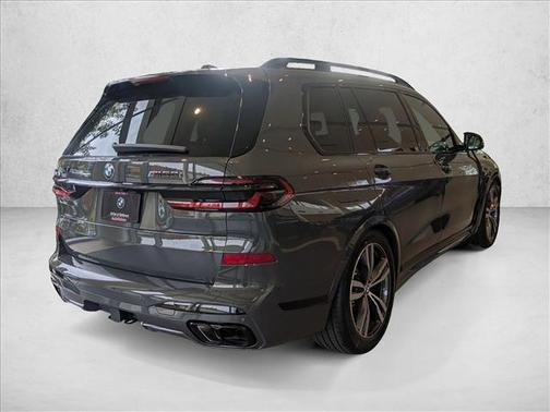 2026 BMW X7 M60i