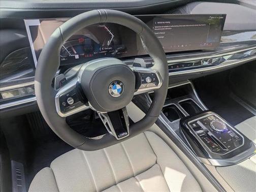 2026 BMW 740 i xDrive