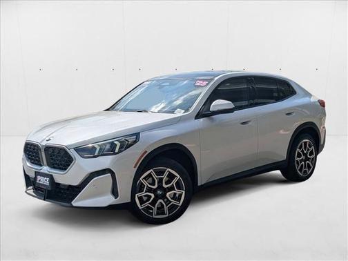 2025 BMW X2 xDrive28i