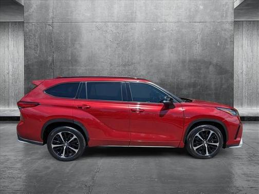 2021 Toyota Highlander XSE