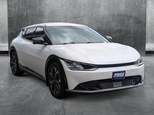 2022 Kia EV6 Wind