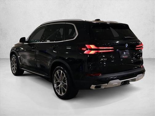 Black Sapphire Metallic 2026 BMW X5 xDrive40i
